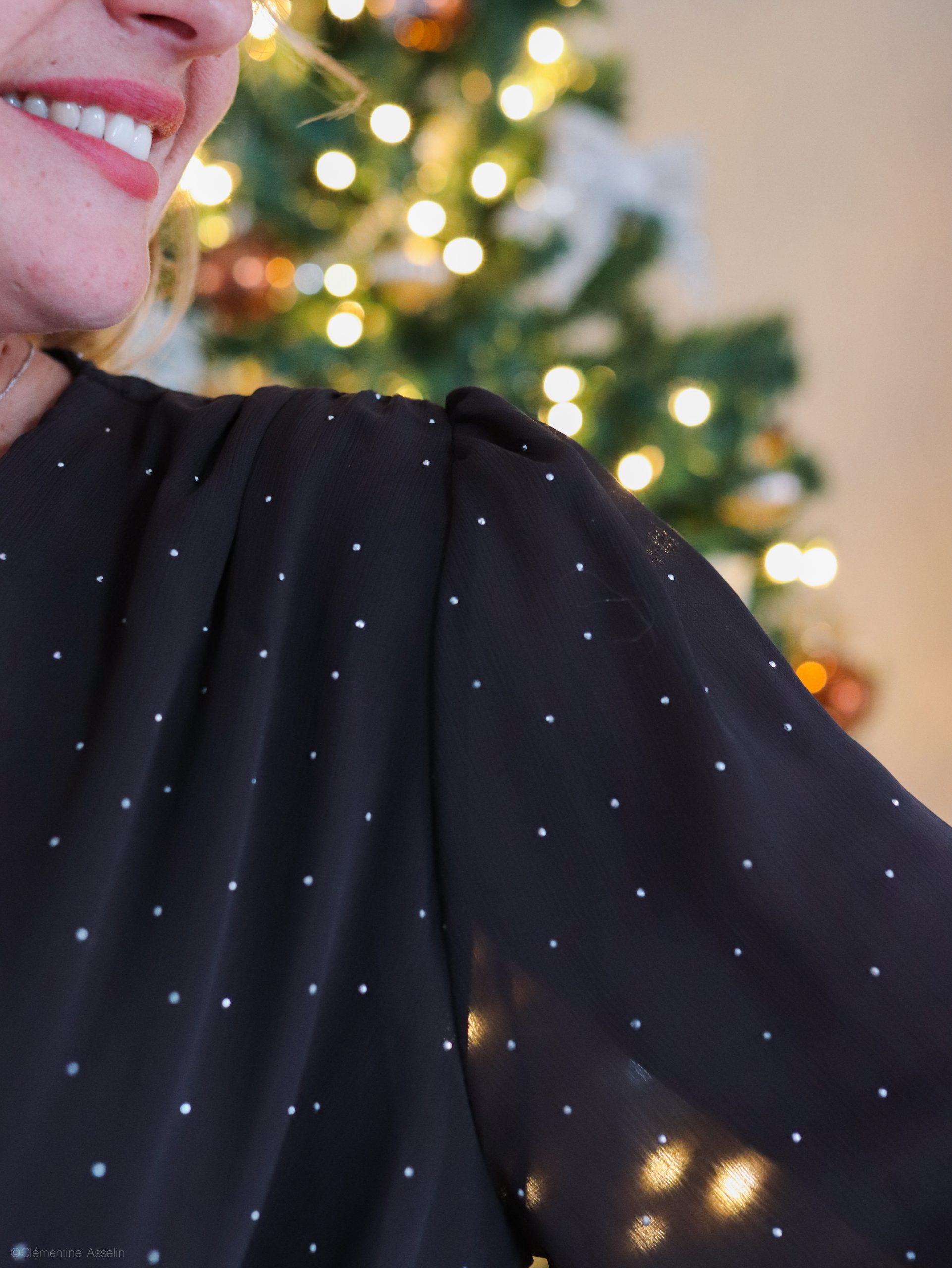 Robe Robbie – Image 5