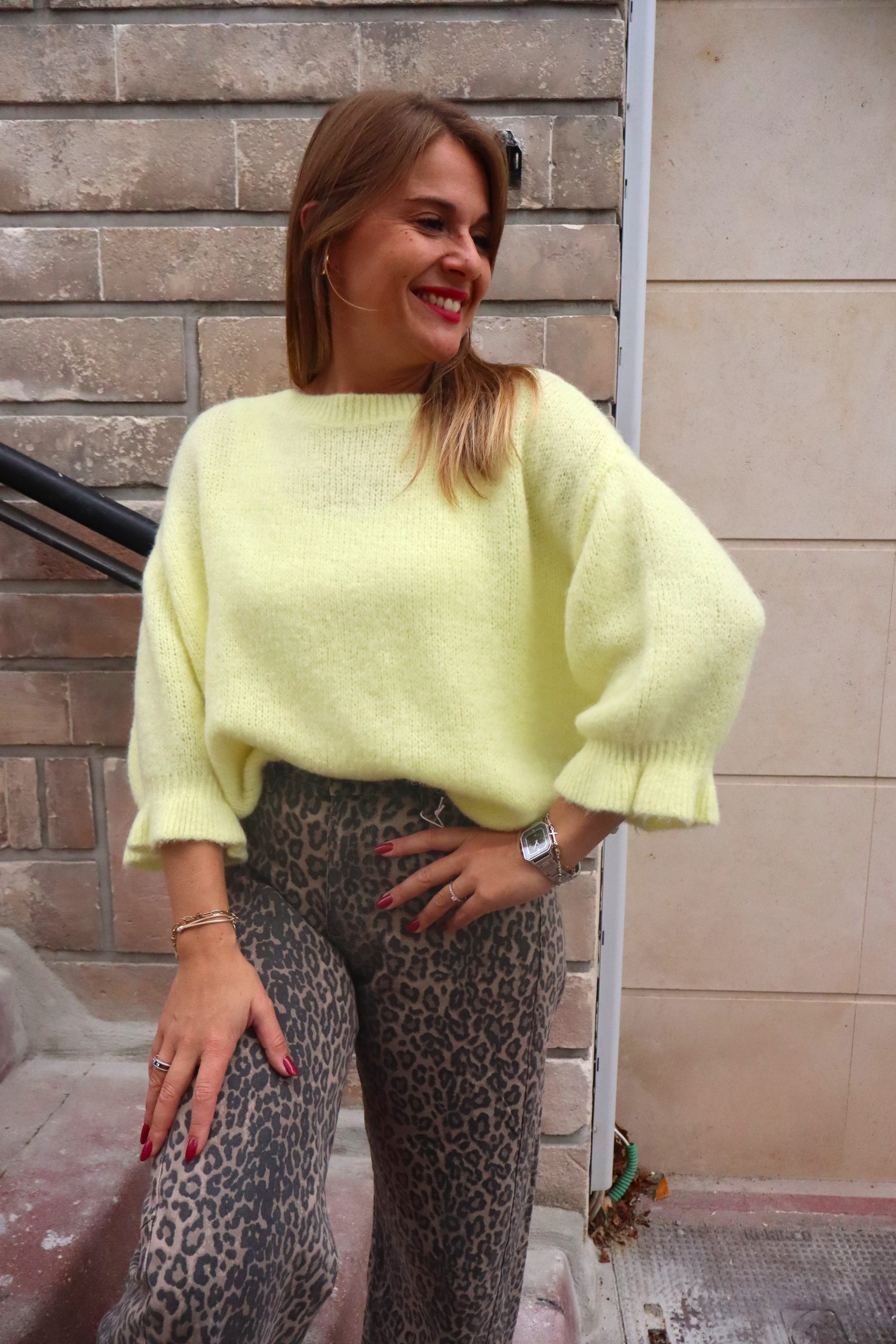 Pull Jaune